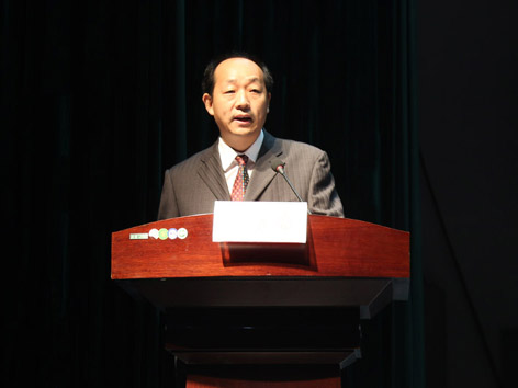 伟德bv1946官网举行2014级新生开学典礼3